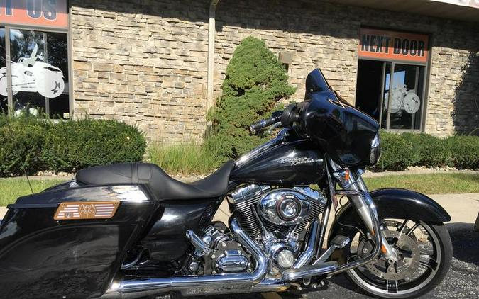 2010 Harley-Davidson® FLHX - Street Glide®