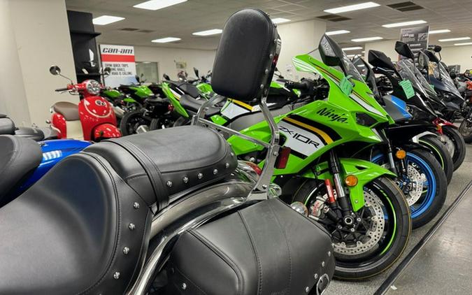 2026 Kawasaki Vulcan 900 Classic LT