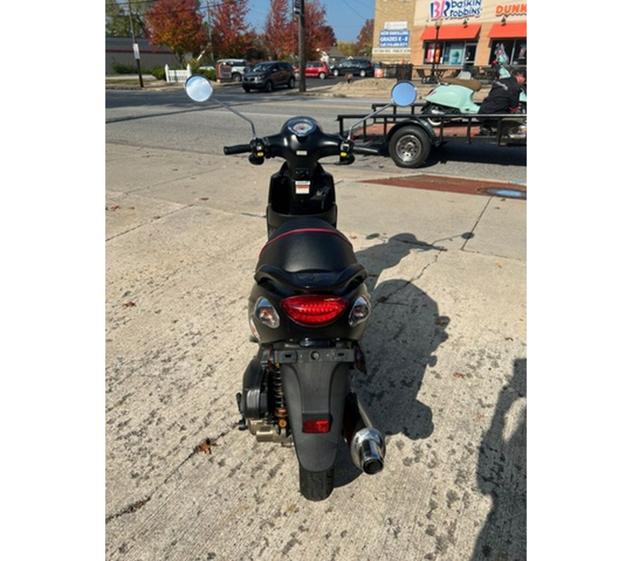 2009 Genuine Scooter Co. Buddy Black Jack