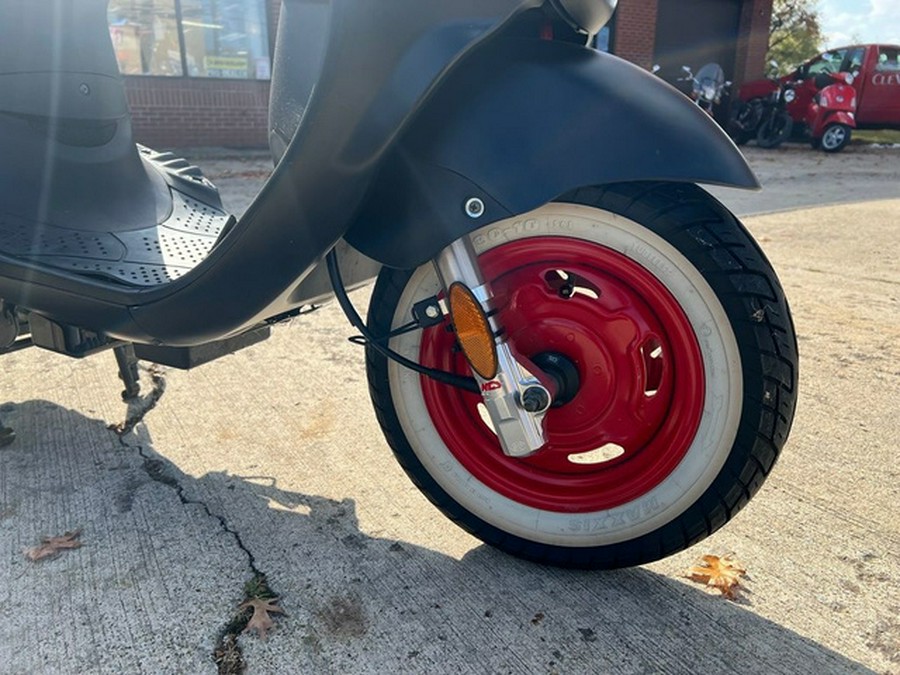 2009 Genuine Scooter Co. Buddy Black Jack