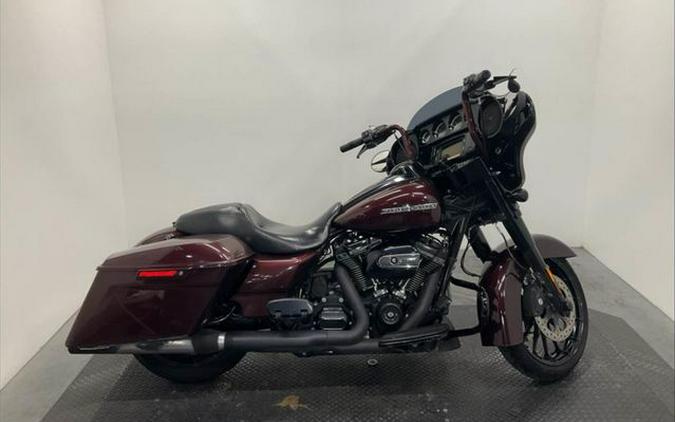 2018 Harley-Davidson Street Glide Special