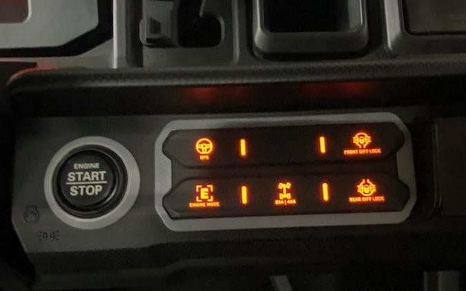 2026 Can-Am SSV DEF MAX XT 65 HD11 BE 26 XT HD11