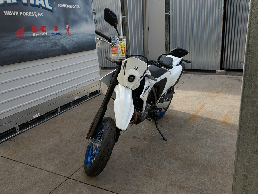 2025 Suzuki DR-Z4SM