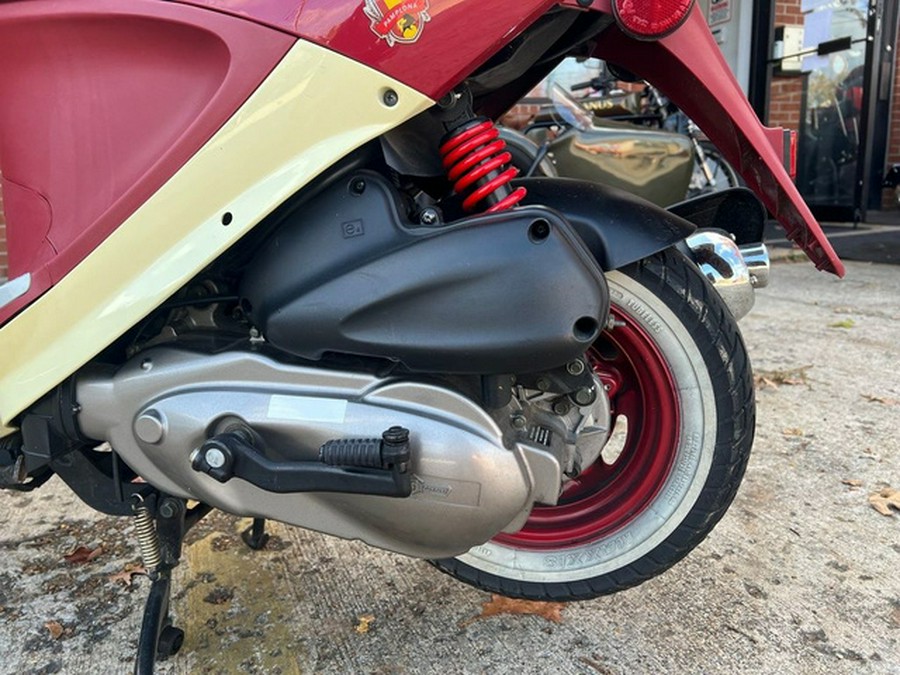 2009 Genuine Scooter Co. Buddy International Pamplona 150