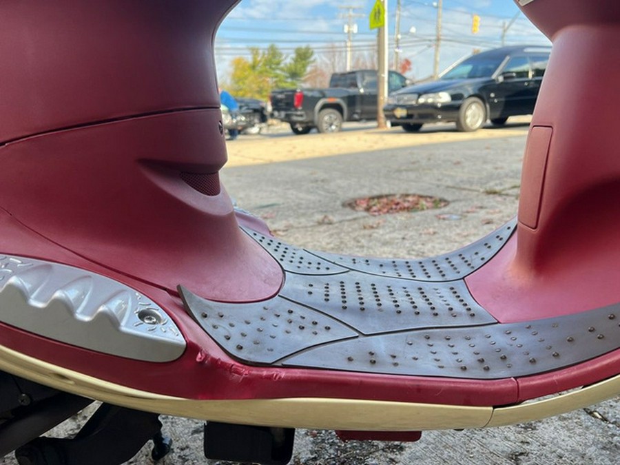 2009 Genuine Scooter Co. Buddy International Pamplona 150