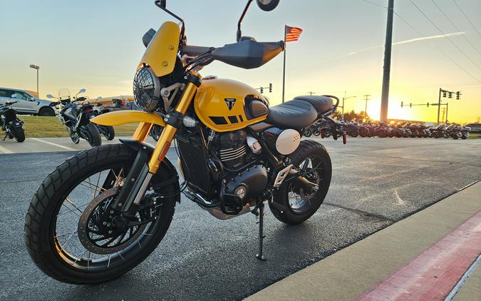 2026 Triumph Scrambler 400 XC