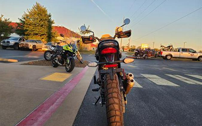 2026 Triumph Scrambler 400 XC