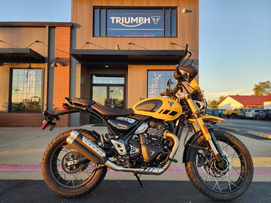 2026 Triumph Scrambler 400 XC