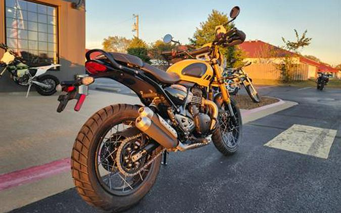 2026 Triumph Scrambler 400 XC