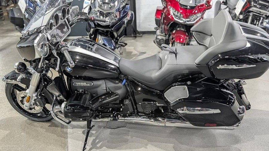 2025 BMW R 18 Transcontinental Black Storm Metallic