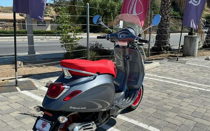 2022 Vespa Primavera 150 Touring