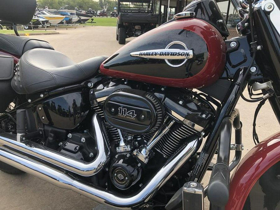 2020 Harley-Davidson® FLHCS - Heritage Classic 114