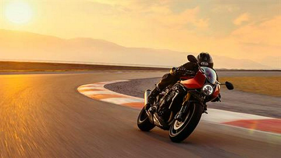 2022 Triumph Speed Triple 1200 RR