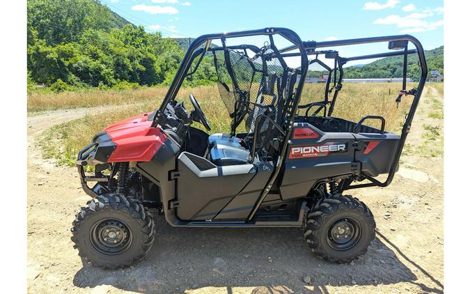 2025 Honda Pioneer 700-4