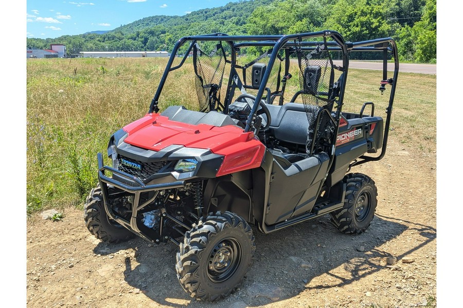 2025 Honda Pioneer 700-4