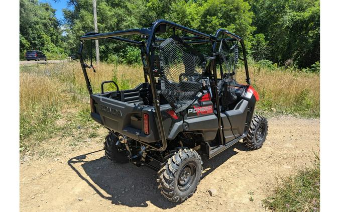 2025 Honda Pioneer 700-4