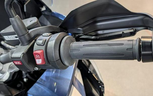 2025 BMW S 1000 XR Gravity Blue Metallic