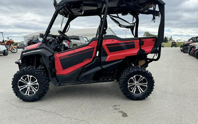 2016 Honda® Pioneer 1000 EPS