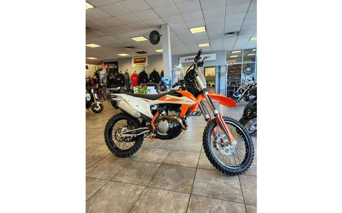 2019 KTM - KTM