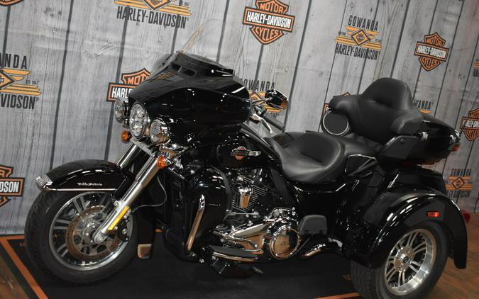 FLHTCUTG 2022 Tri Glide Ultra