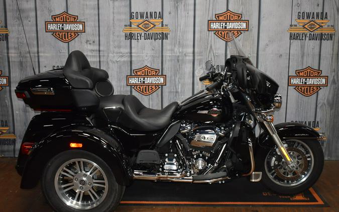 FLHTCUTG 2022 Tri Glide Ultra