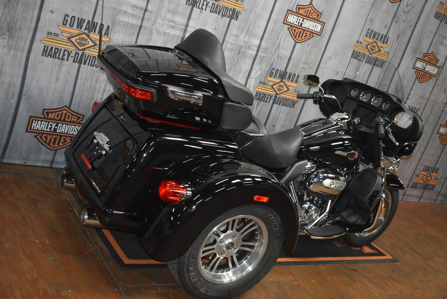 FLHTCUTG 2022 Tri Glide Ultra