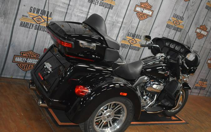 FLHTCUTG 2022 Tri Glide Ultra