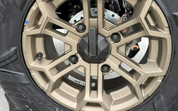 2026 Can-Am Outlander X mr 1000R Loft Green Satin