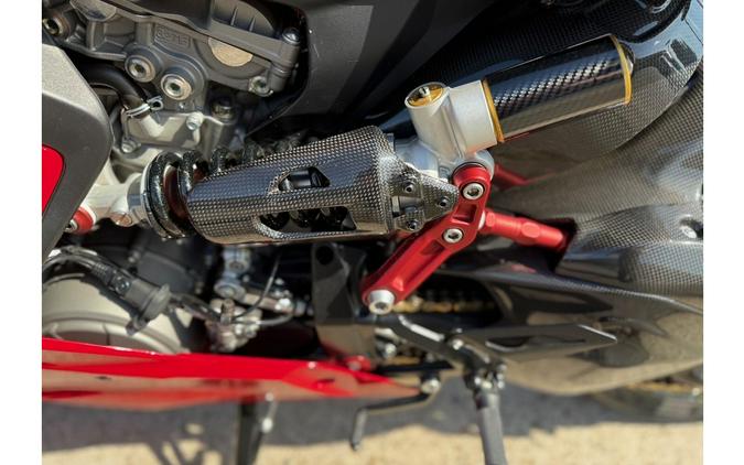 2023 Ducati Panigale V2