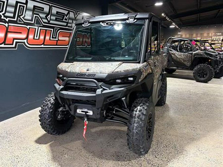 2026 Can-Am Defender Limited HD11