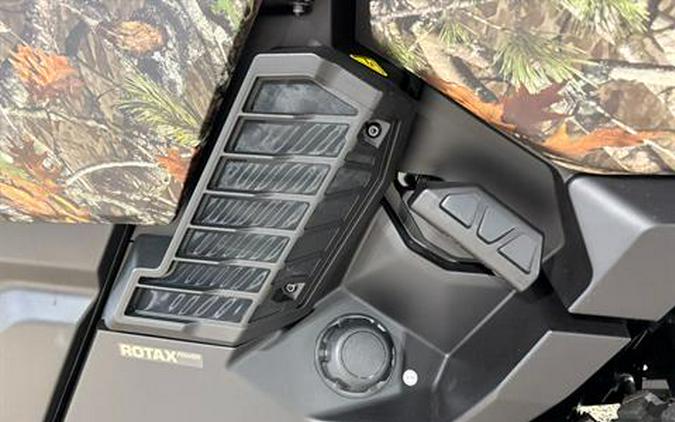 2026 Can-Am Defender Limited HD11