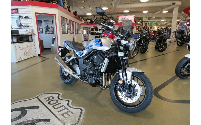 2026 CB1000F - Honda
