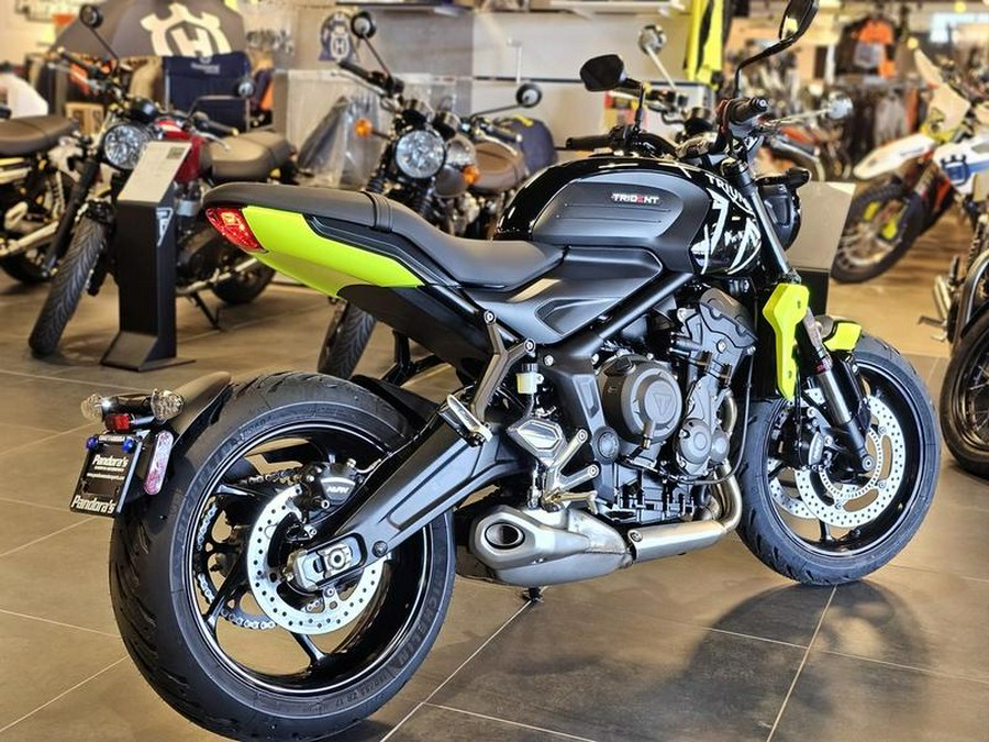 2024 Triumph Trident 660 Jet Black/Triumph Racing Yellow