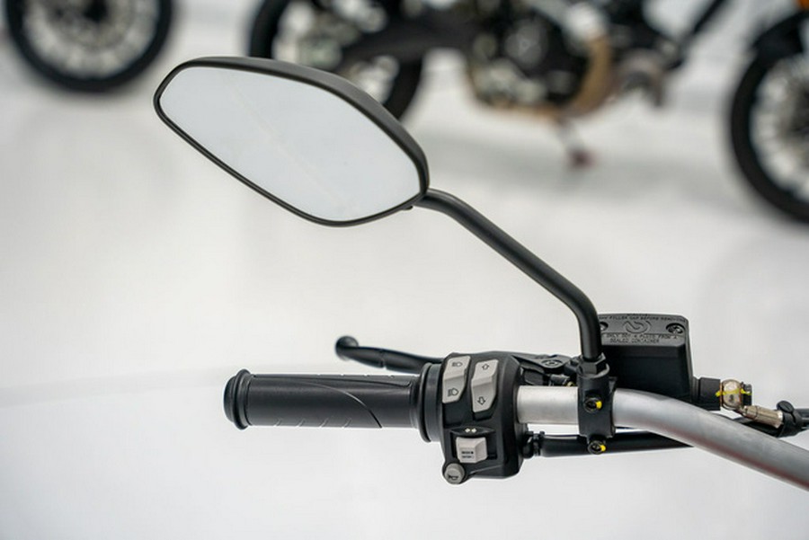 2025 Ducati Scrambler Icon (2G) Red