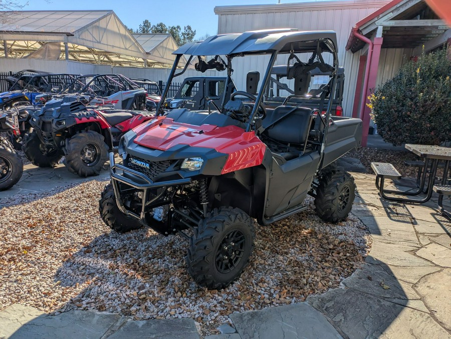 2025 Honda Pioneer 700 Deluxe