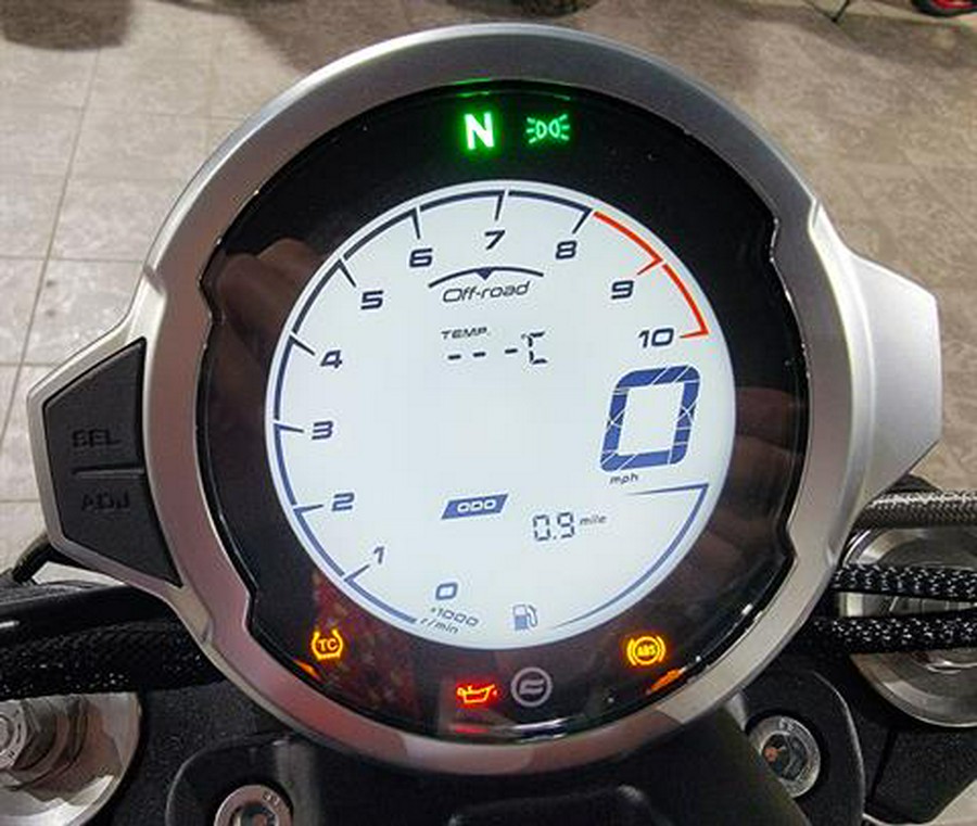 2023 CFMOTO 700CL-X