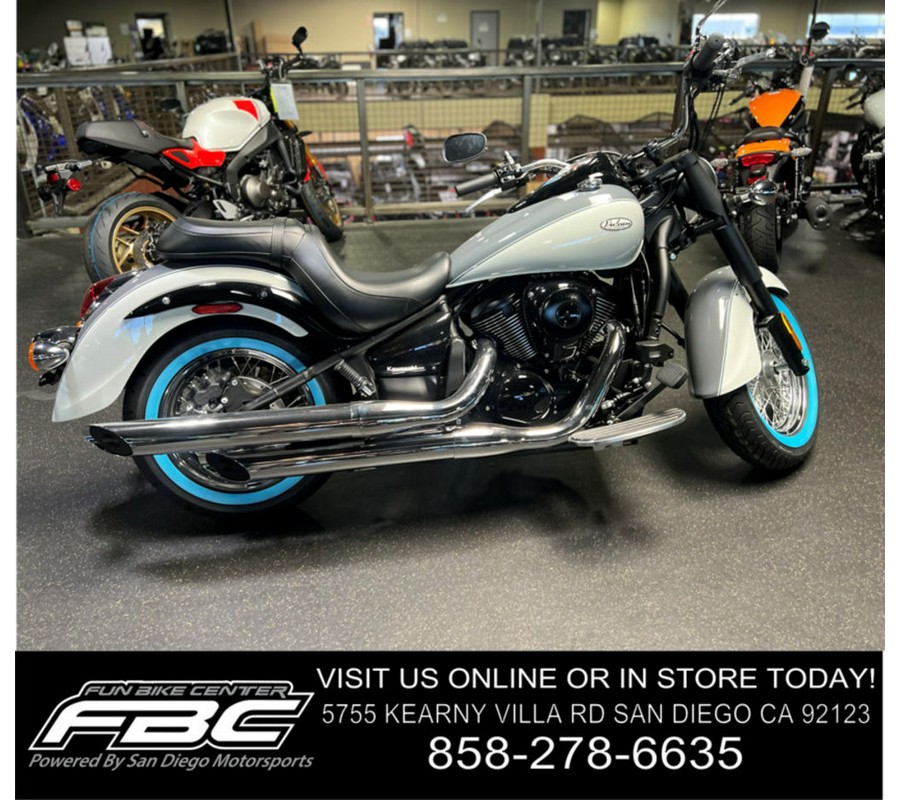 2024 Kawasaki Vulcan® 900 Classic