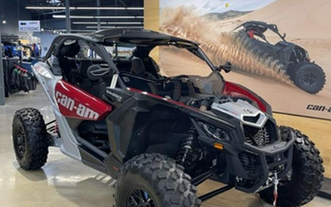 2025 Can-Am Maverick X3 RS Turbo RR Fiery Red & Hyper Silver