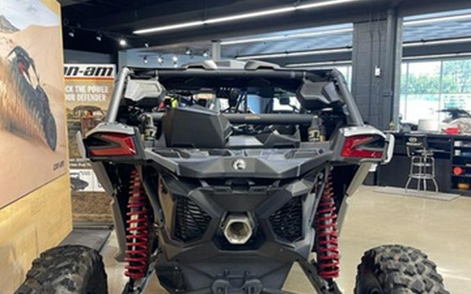 2025 Can-Am Maverick X3 RS Turbo RR Fiery Red & Hyper Silver