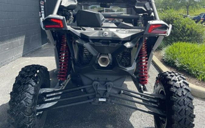 2025 Can-Am Maverick X3 RS Turbo RR Fiery Red & Hyper Silver