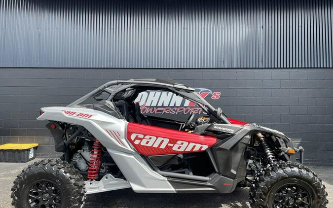 2025 Can-Am Maverick X3 RS Turbo RR Fiery Red & Hyper Silver