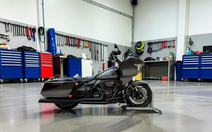 2025 Harley-Davidson Road Glide CVO