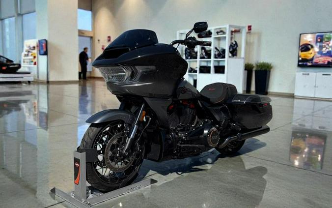 2025 Harley-Davidson Road Glide CVO