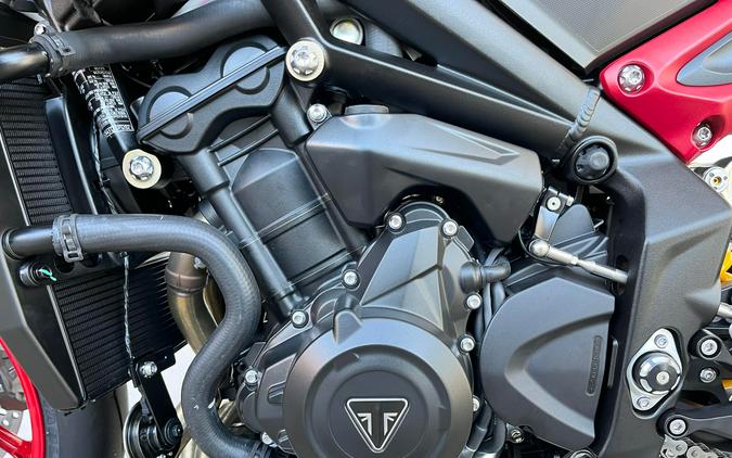 2026 Triumph STREET TRIPLE 765RX