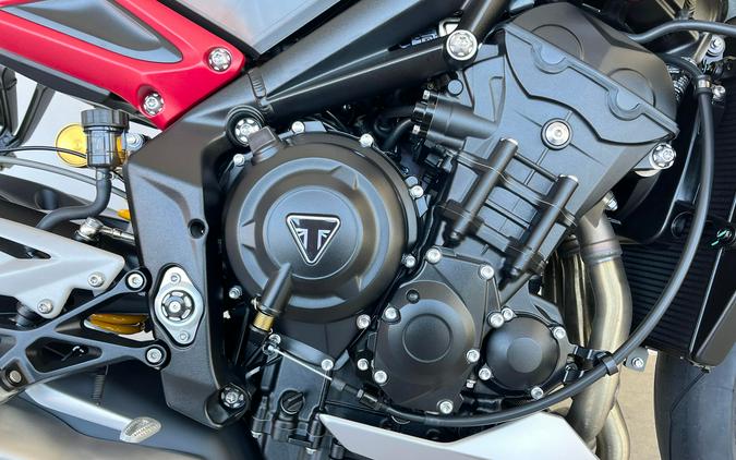 2026 Triumph STREET TRIPLE 765RX