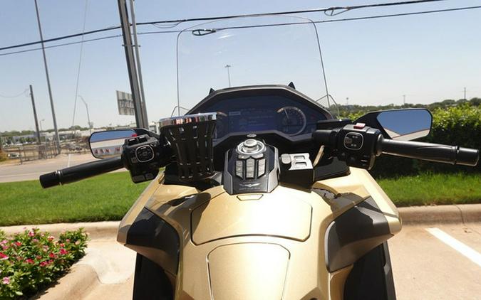 2025 Honda GOLDWING TOUR DCT MOTOR TRIKE