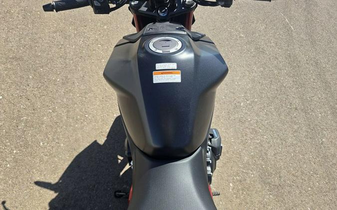 2026 Honda CB750 Hornet E-Clutch
