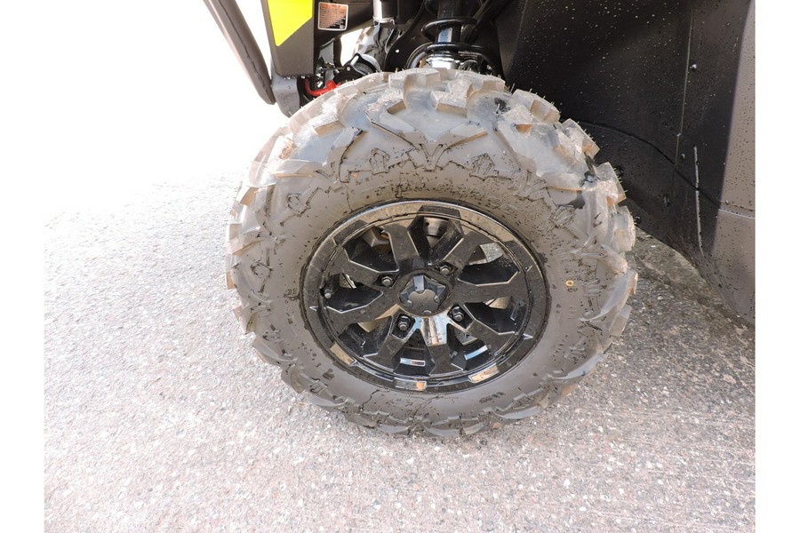 2025 Can-Am Defender XT HD9