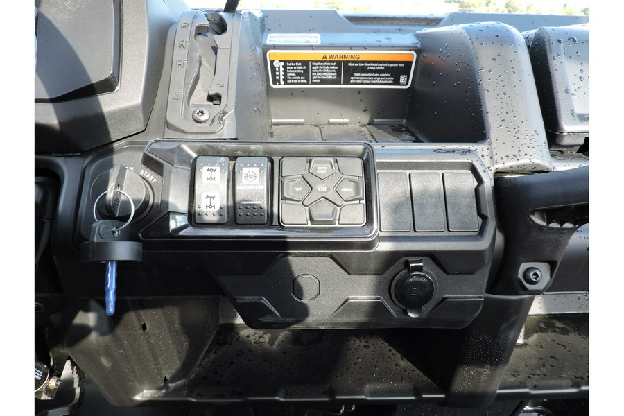 2025 Can-Am Defender XT HD9