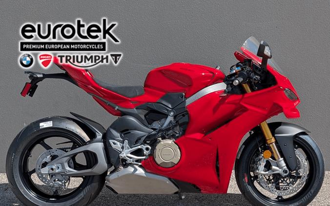 New 2025 Ducati Panigale V4 S